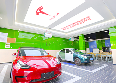 У԰����-��˹��ʵѵ��