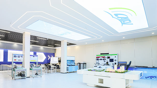 ����������ɫ������